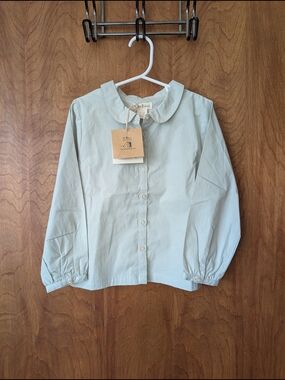 Boutique Button-Down Shirt with Peter Pan Collar - Light Sage
